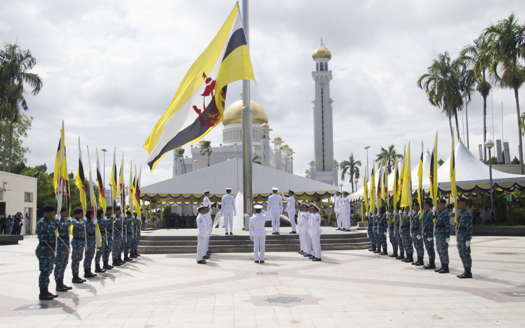 FLAG LOWERING CEREMONY IN CONJUNCTION WITH BRUNEI DARUSSALAM’S 35th NATIONAL DAY