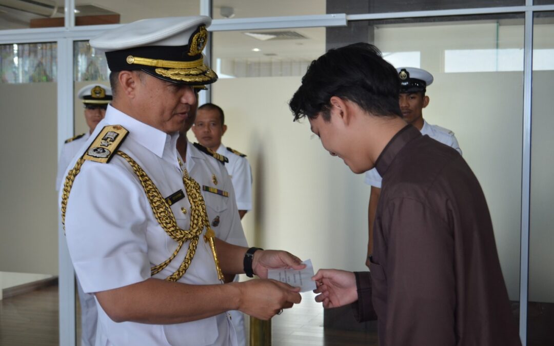 ROYAL BRUNEI NAVY HELD DONATION CEREMONY
