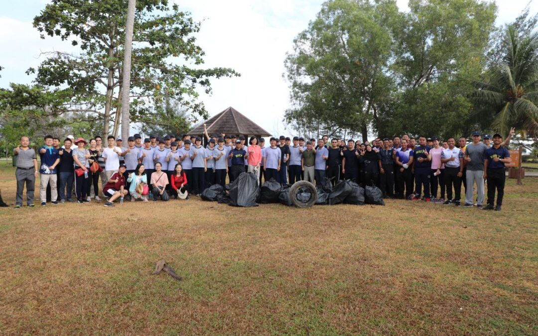 RBN AND PLA-NAVY TRAINING SHIP QI JIGUANG PERSONNEL HELD A BEACH CLEANING CHAMPAIGN