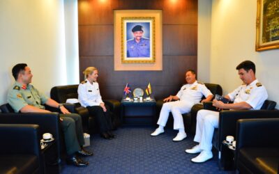 FAREWELL CALL FROM OUTGOING DENTAL OFFICER TO COMMANDER RBN