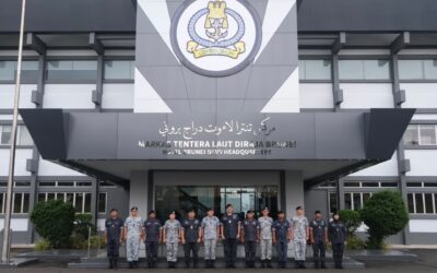 UNITED STATES PACIFIC FLEET COMMANDER MAKES OFFICIAL VISIT TO THE ROYAL BRUNEI NAVY